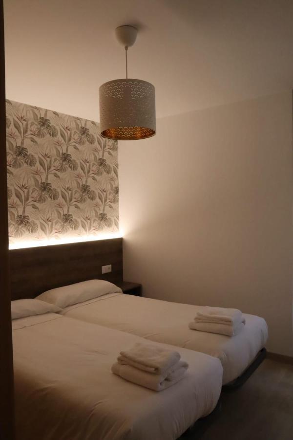 Apartamento Cata Santiago De Compostela Bagian luar foto
